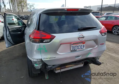 2017 Nissan Rogue S из США, поврежденный, VIN 5N1AT2MT5HC779655